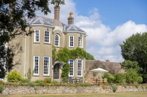 Upper Helmsley Hall